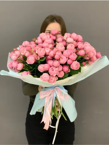 Buchet din trandafiri spray Silva Pink