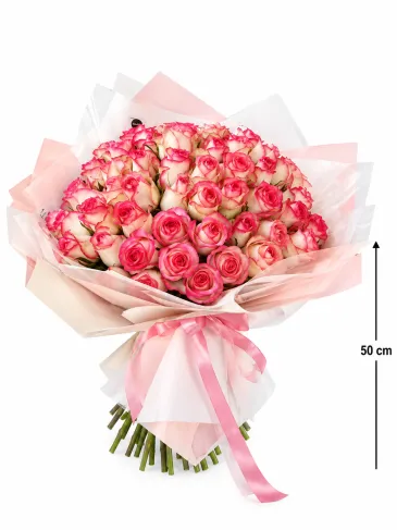 Buchet din 51 de trandafiri Jumilia