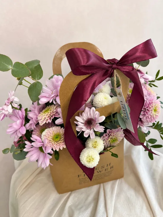 Bag with chrysanthemums