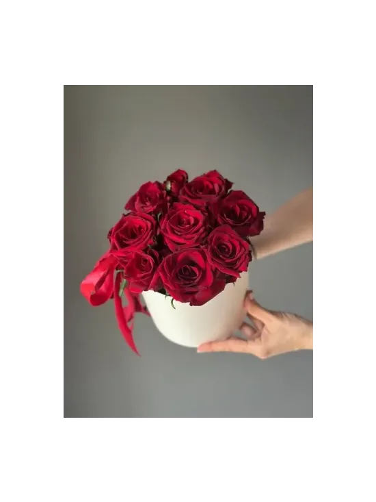 Red Roses in box "Olga"