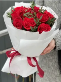 Букет из 11 красных роз "Мелисса"